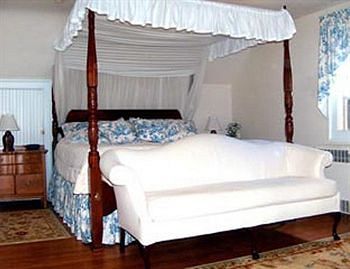 Magnolia Manor B&B Inn Вильямсбург Экстерьер фото